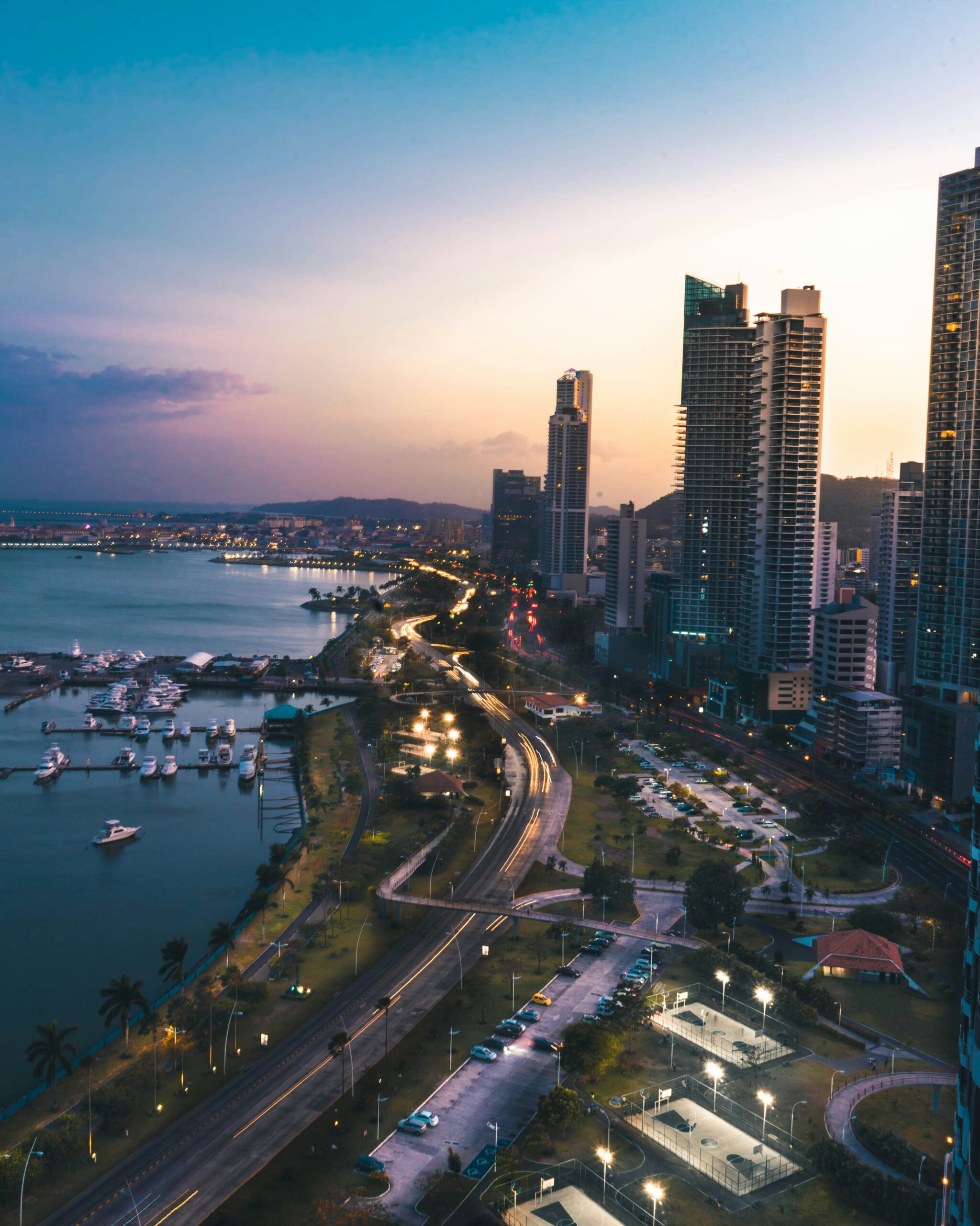 How to Become a Digital Nomad 2025 – Panama City Panama